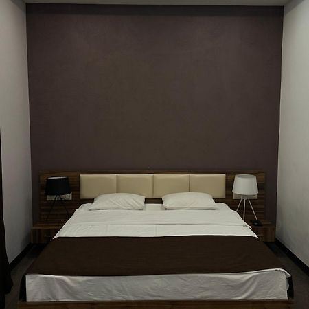 Moscow Boutique Hotel Jereván Kültér fotó