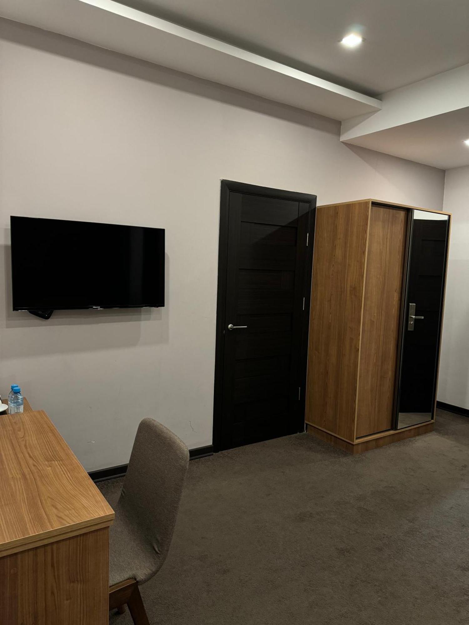 Moscow Boutique Hotel Jereván Kültér fotó