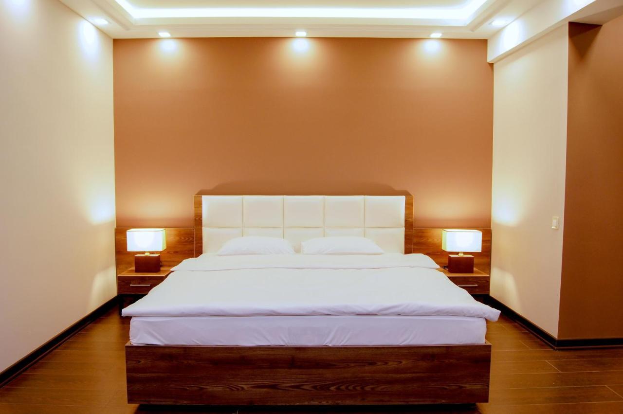 Moscow Boutique Hotel Jereván Kültér fotó