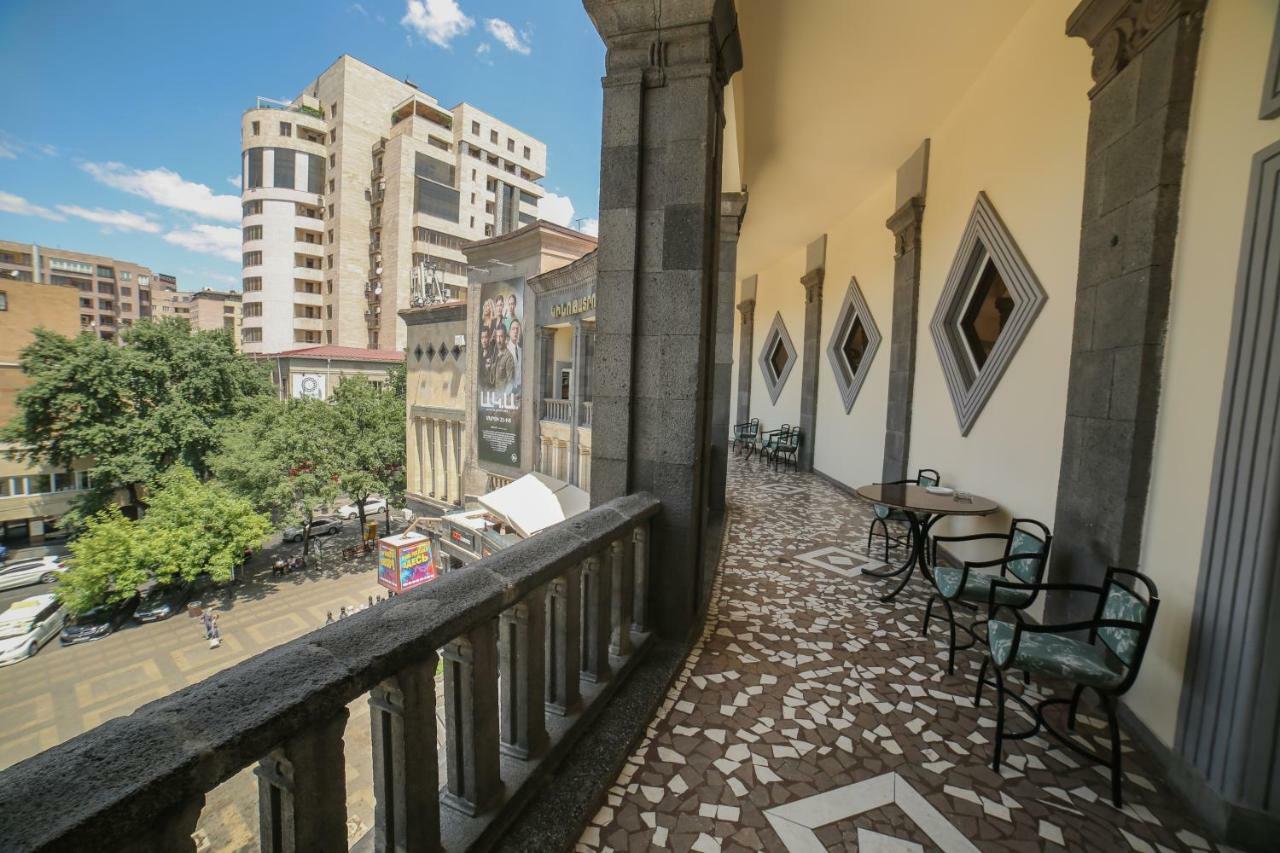 Moscow Boutique Hotel Jereván Kültér fotó