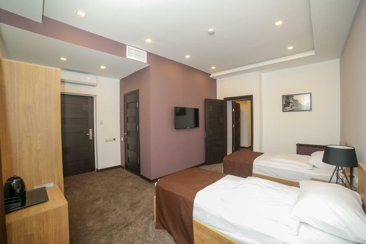 Moscow Boutique Hotel Jereván Kültér fotó